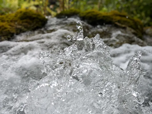 close up of a water flow that looks as if the water is floating
