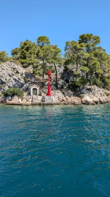 mainland with the lower half of the image being ocean